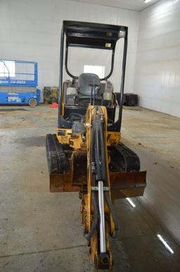 CAT 301.8C mini excavator w/ 2,225 hrs, rubber tracks, CAT 14" digging buck