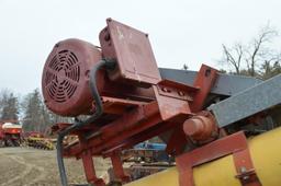 Westfield WR80-31 8''x31' grain auger, w/ 5 hp elec motor, w/ grain hopper