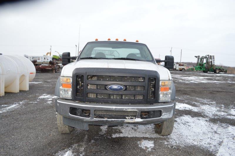 '08 Ford F550 Cab & Chassis truck, V8 Powerstroke deisel engine (needs moto