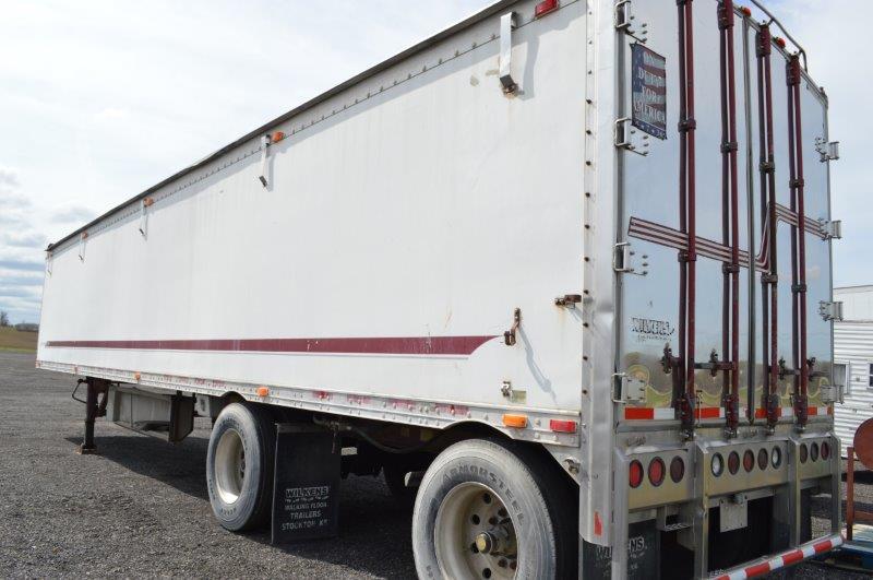 '02 Wilkins 45' walking floor  trailer w/ spread axle, air ride, 11R24.5 rubber, VIN# 1W92M45262S077