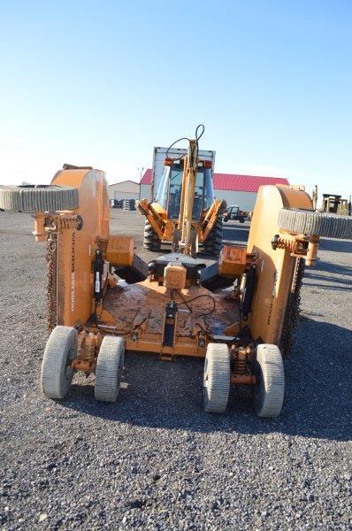 Woods DW1800 15' batwing rotary mower, w/ stump jumpers, 1000 pto, chain guards