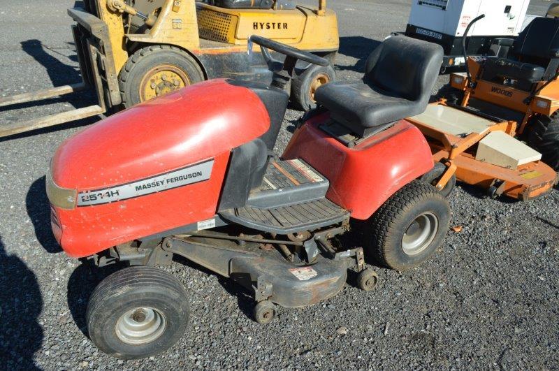 Massey Ferguson 2514H mower w/ 60" deck