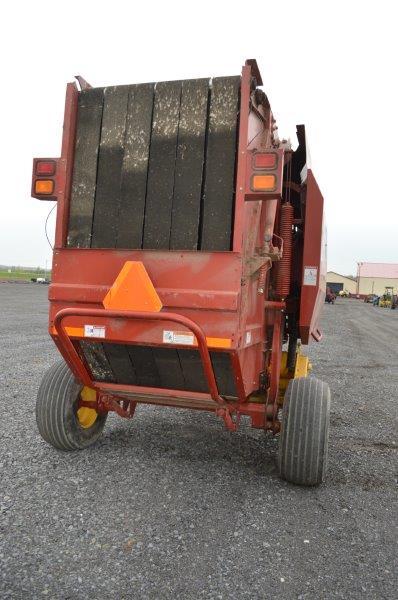 NH BR 750 round baler w/ string tie, 6' pickup width, 540 PTO, 4x6' bales, new belts, serial# 47359