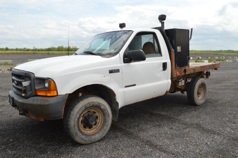 '00 Ford F-250 truck w/ stake body, 4wd, auto trans, 148,121 miles, Powerstroke V8 diesel motor, (ti