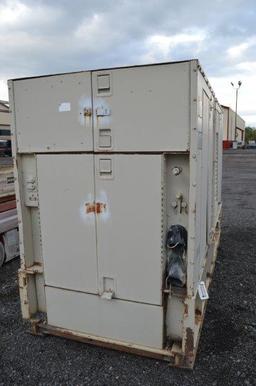 200 KW, 3 phase military generator w/ 839 hrs, 6 cylinder Detroit 365 diesel engine (runs and operat