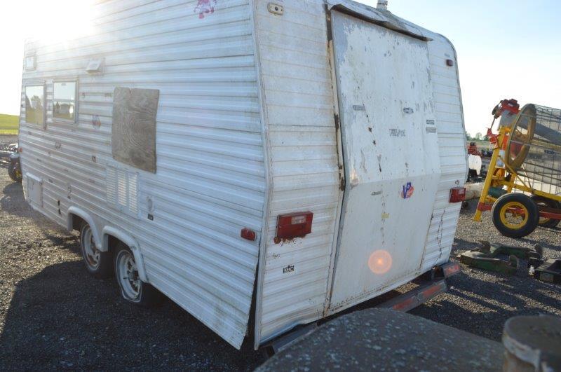 '02 homemade camper/storage trailer, selling w/ 5 lawn chairs in camper VIN# NYA546506 (registration