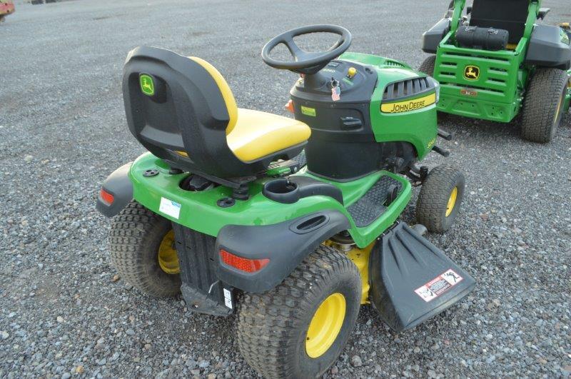 JD S240 mower w/ 108 hrs, 38" deck