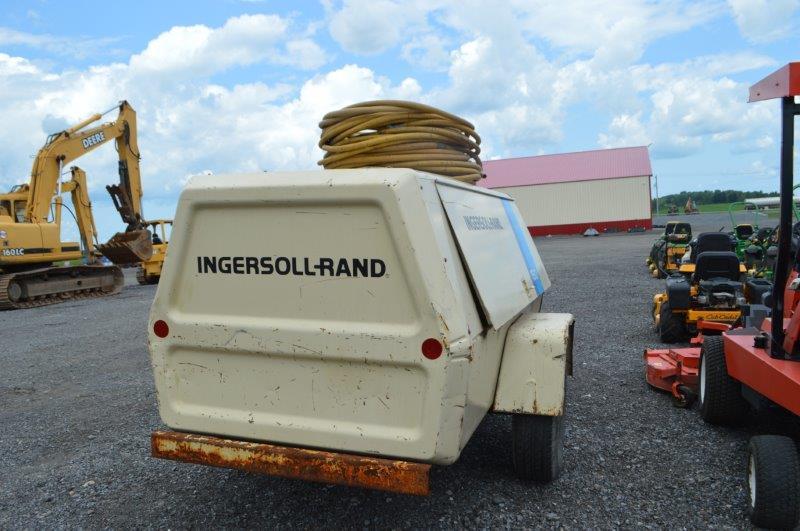 Ingersoll Rand air compressor w/ 1,064 hrs, JD 3 cylinder diesel engine, (sells w/ air hose)