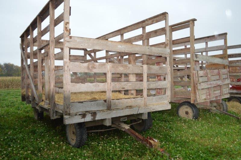 Wooden hay wagon on Electric 5025 12,000# running gear