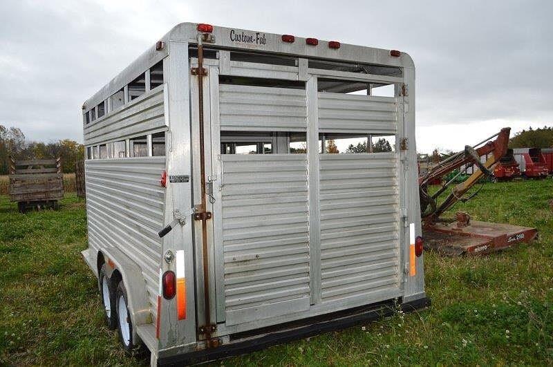 '09 Custom-Fab 14' alum cattle trailer, bumper hitch, elect brakes