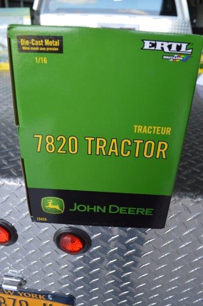 JD 7820 tractor, die-cast metal replica, new in box