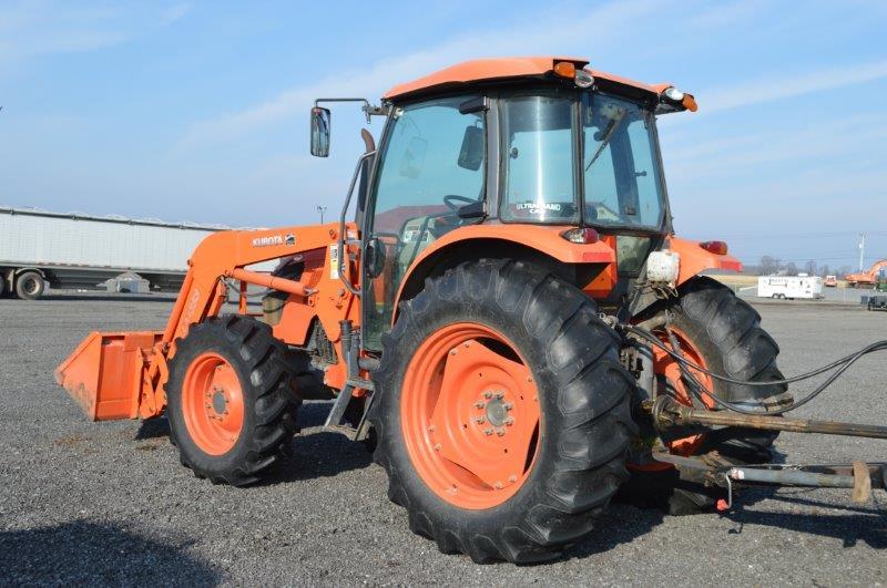 Kubota M8560 w/ LA1353 loader w/ quick attach bucket, 2222 hrs, 6sp, 540 pto, 4 remotes, 3pt, 16.9-3