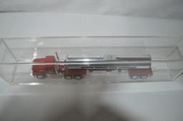 White Horse Fire company tanker truck, new in box