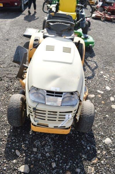 Cub Cadet 2135 mower w/ hydro