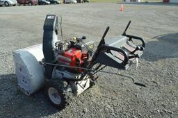 White Snow Boss 1250 snowblower, 33'' width, 12 hp, elec start