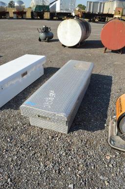 Diamond plate truck tool box