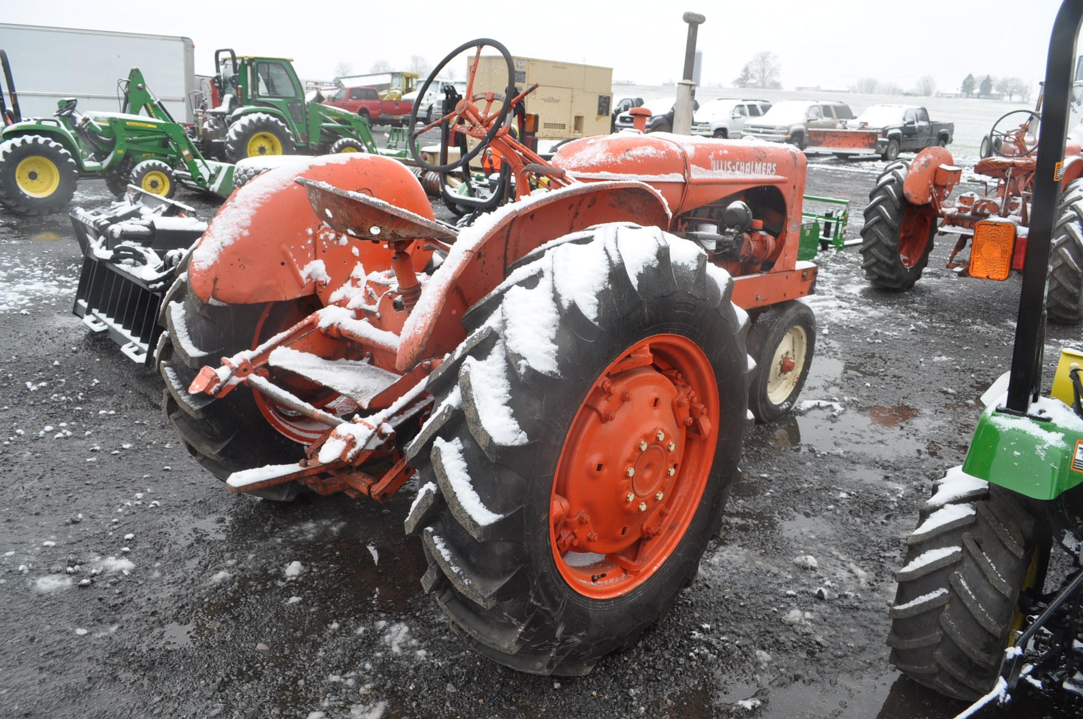 '49 AC WD tractor w/ narrow front, gas, new tires