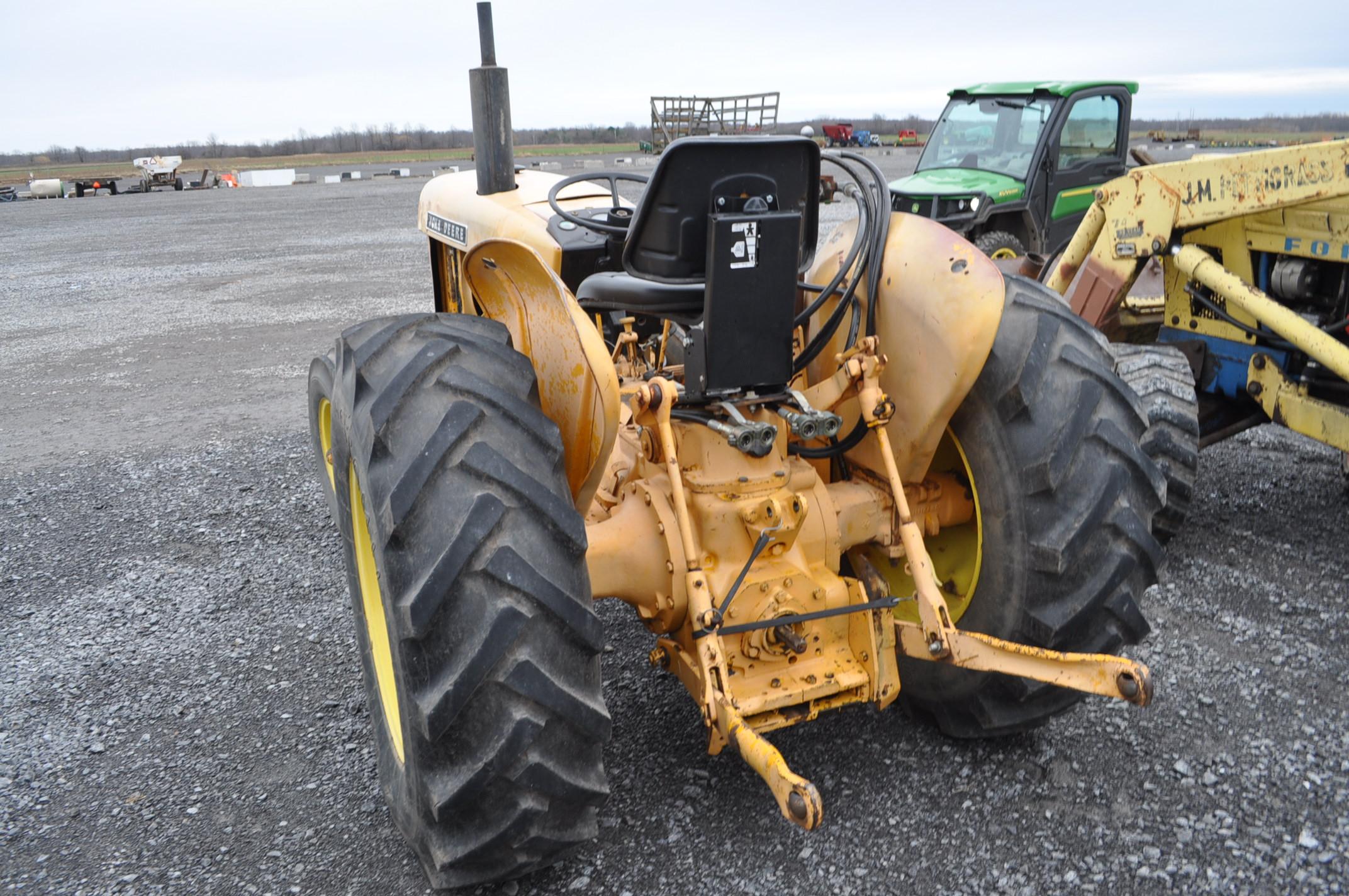 JD 302 diesel tractor w/ 4spd w/ high & low, 540pto, 3pt, open station