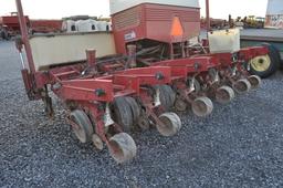 CIH 900 Cyclo Air 6 row planter w/ bean & corn drums