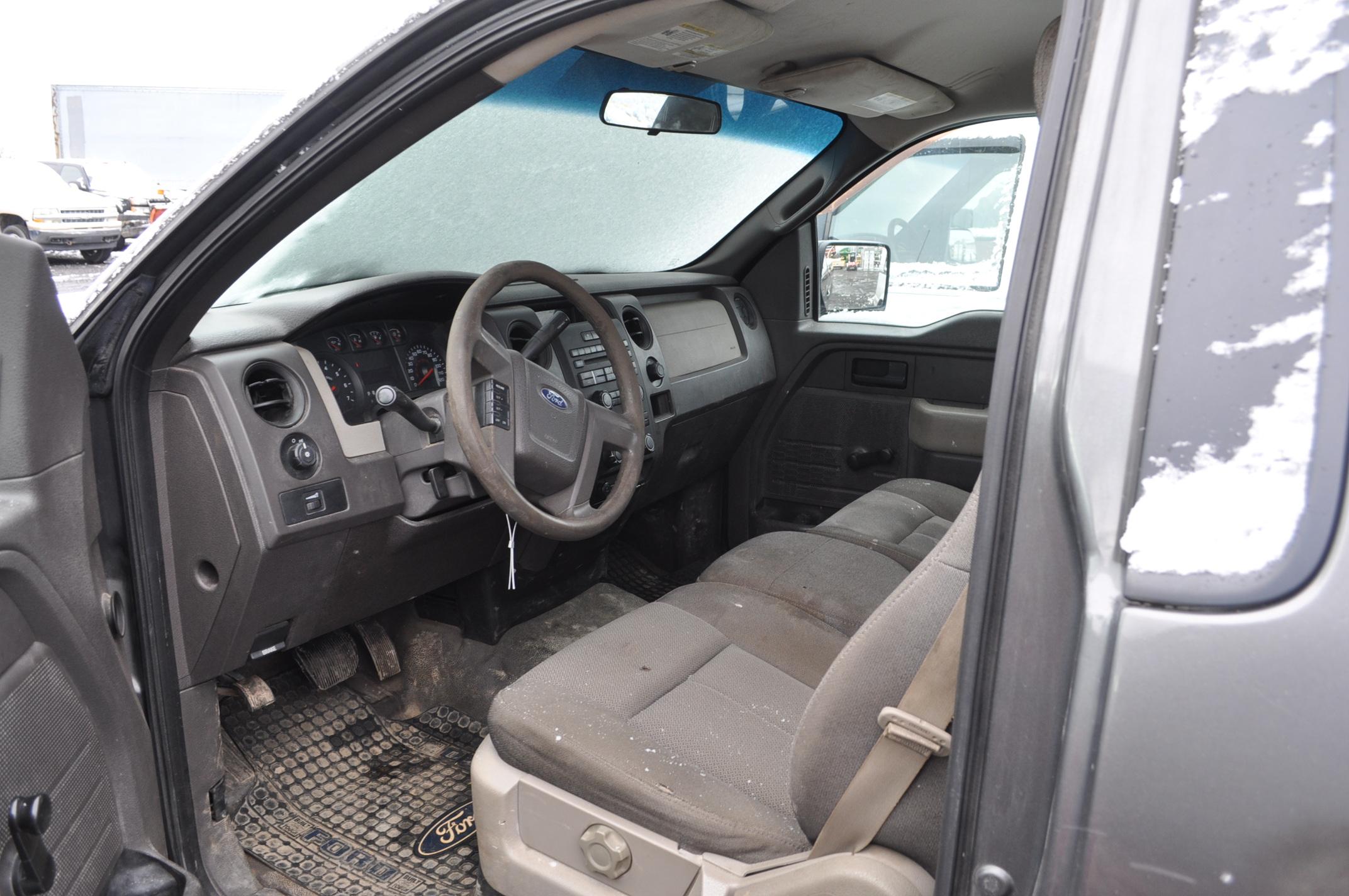 '09 Ford F150 pickup w/ 194,918mi, standard cab, automatic, 2wd, VIN#1FTRF12809KB16265 (title)