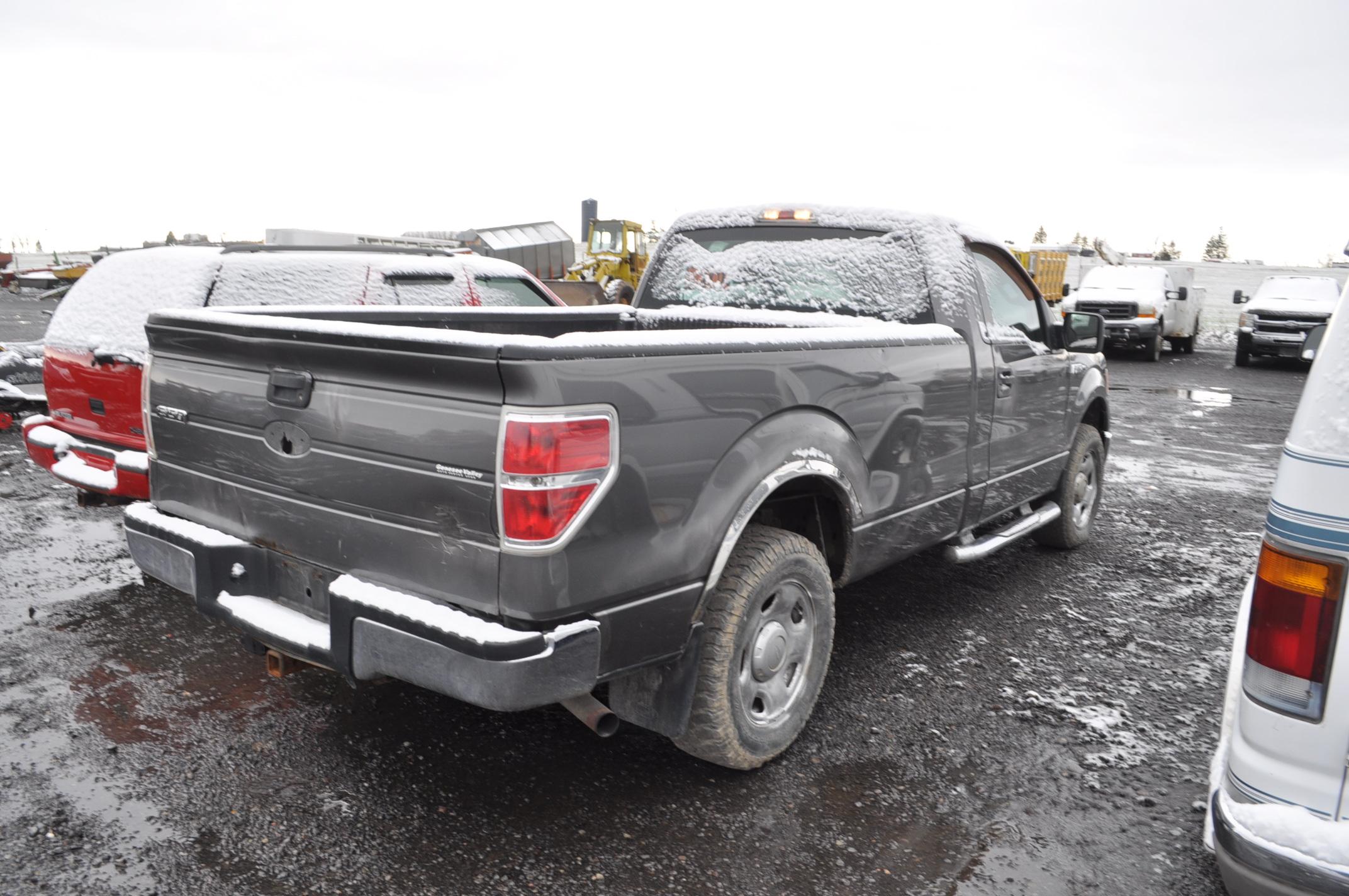 '09 Ford F150 pickup w/ 194,918mi, standard cab, automatic, 2wd, VIN#1FTRF12809KB16265 (title)