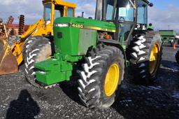 JD 4450 w/ 5,616hrs, 15spd power shift, 4wd, 540/1000 pto, 20.8R42 rear rubber, 10 front weights, 2