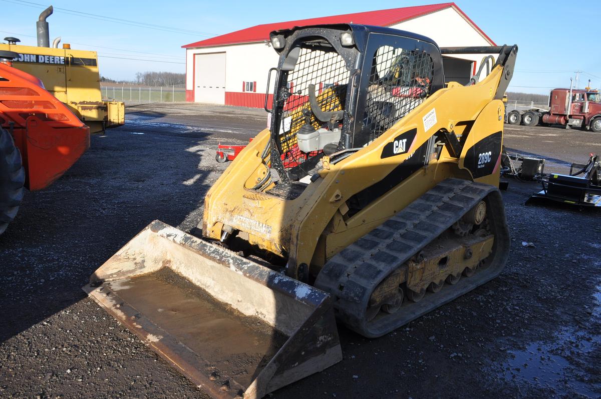 Cat 289C track skid loader w/ 2627hrs, 2spd, 18'' tracks, hyd quick att, aux hyd, sells w/ 80'' mate