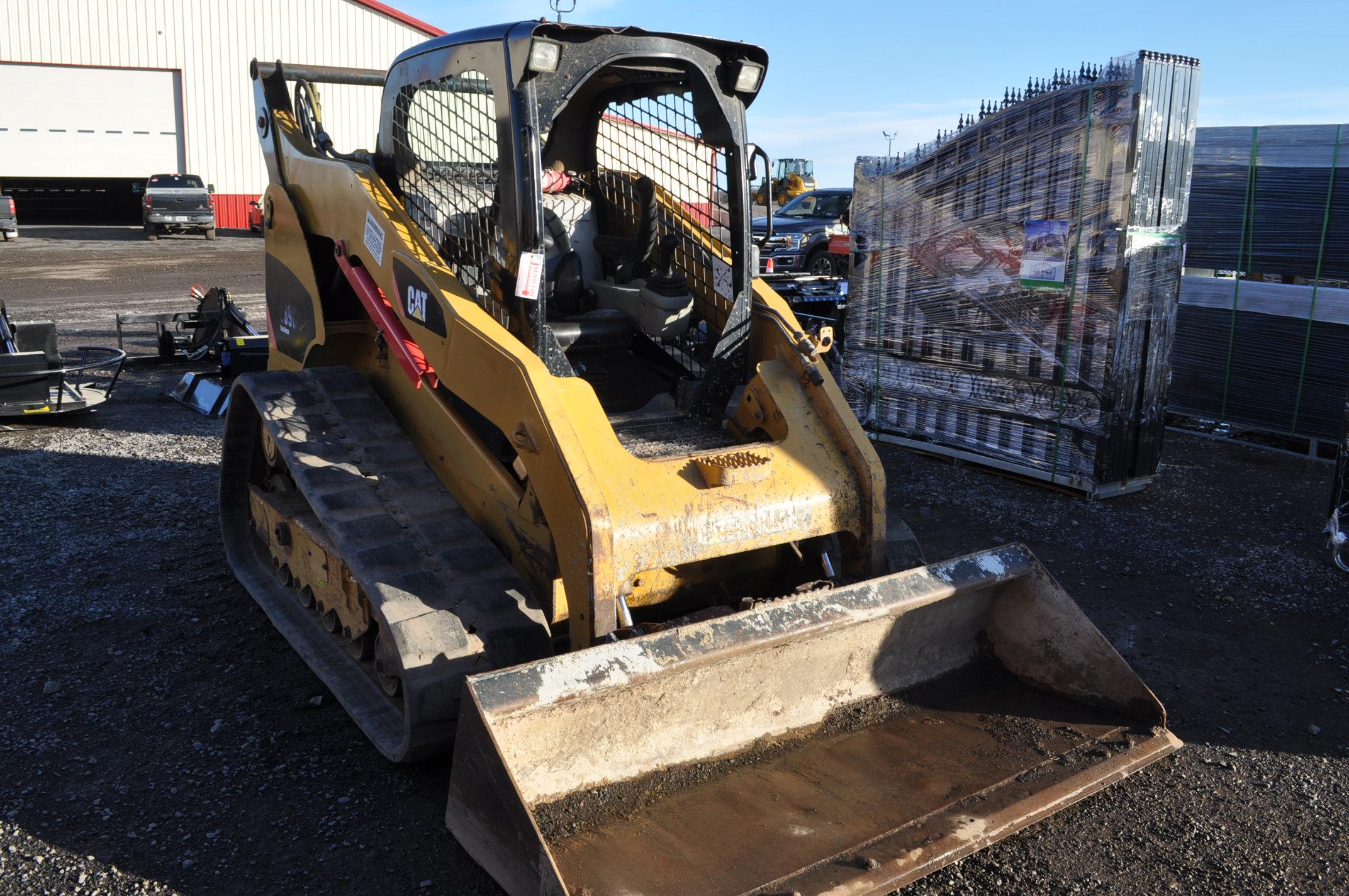 Cat 289C track skid loader w/ 2627hrs, 2spd, 18'' tracks, hyd quick att, aux hyd, sells w/ 80'' mate