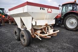 Field Gymmy Spinner 550 fert spreader w/ tandem axle, tarp, 5 ton, double spinner