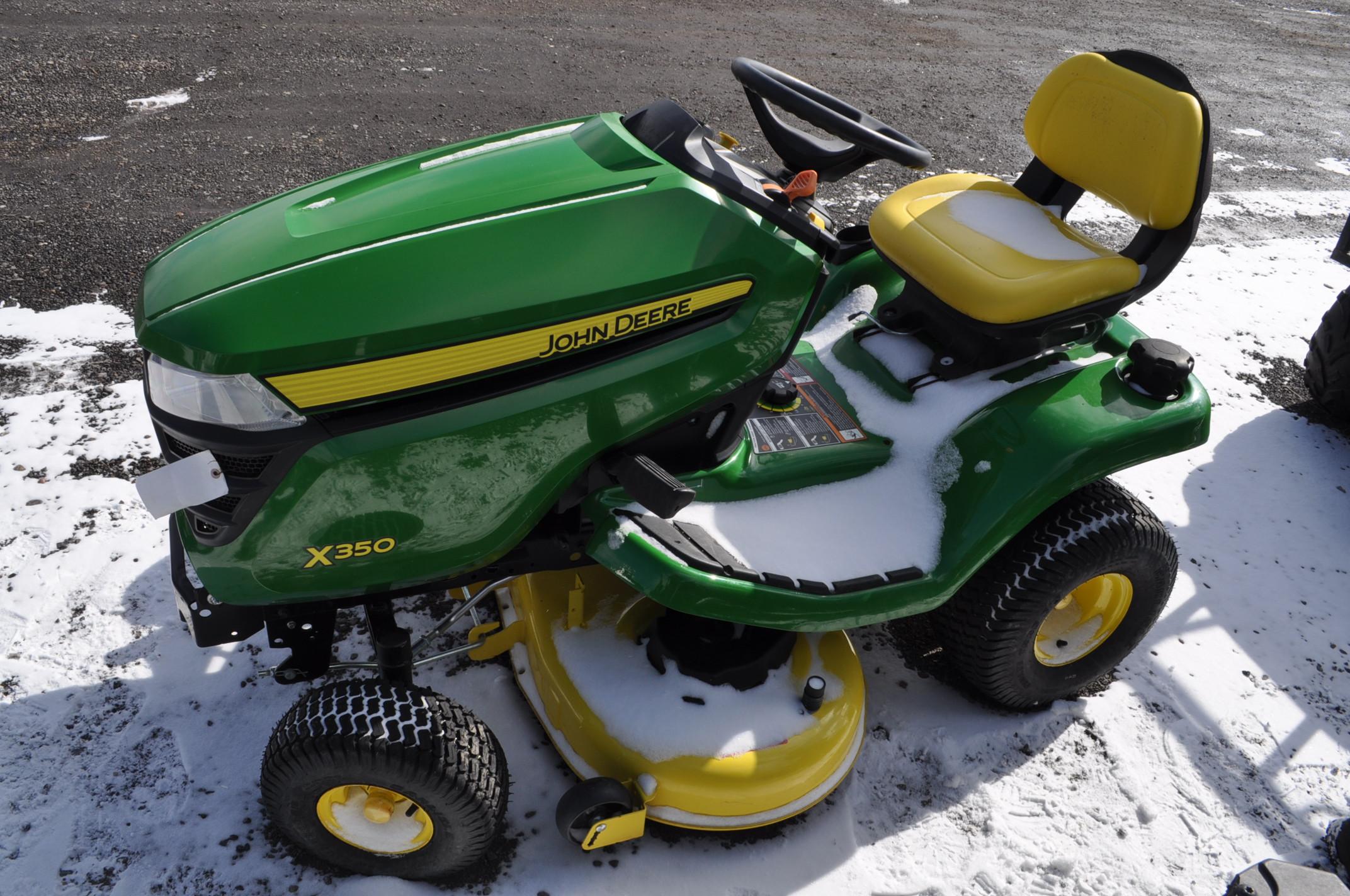 '19 JD X350 riding mower w/ 15 hrs, 42'' deck, gas, (basic warranty until Sept 23, 2023)