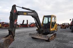 Volvo EC55B excavator w/ 4493hrs, CP 17'' digging bucket, 2spd, front blade, 16'' rubber tracks (sti