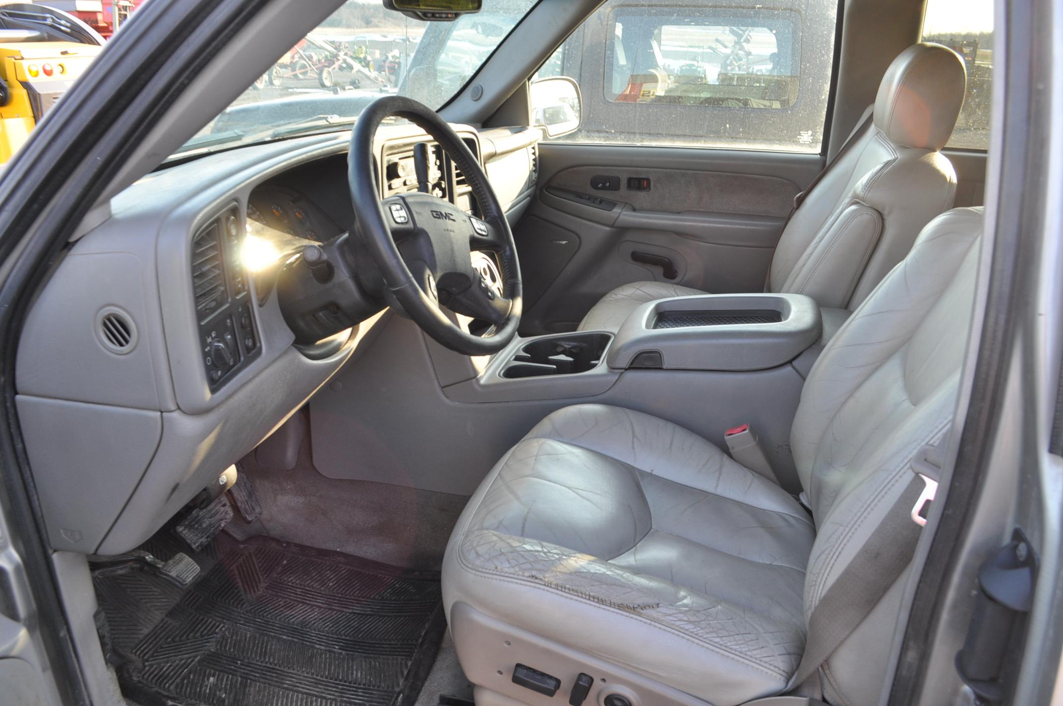 '03 GMC Sierra southern truck w/ ext cab, 4x4, V8 engine, automatic trans, loaded, unknown mi, VIN#