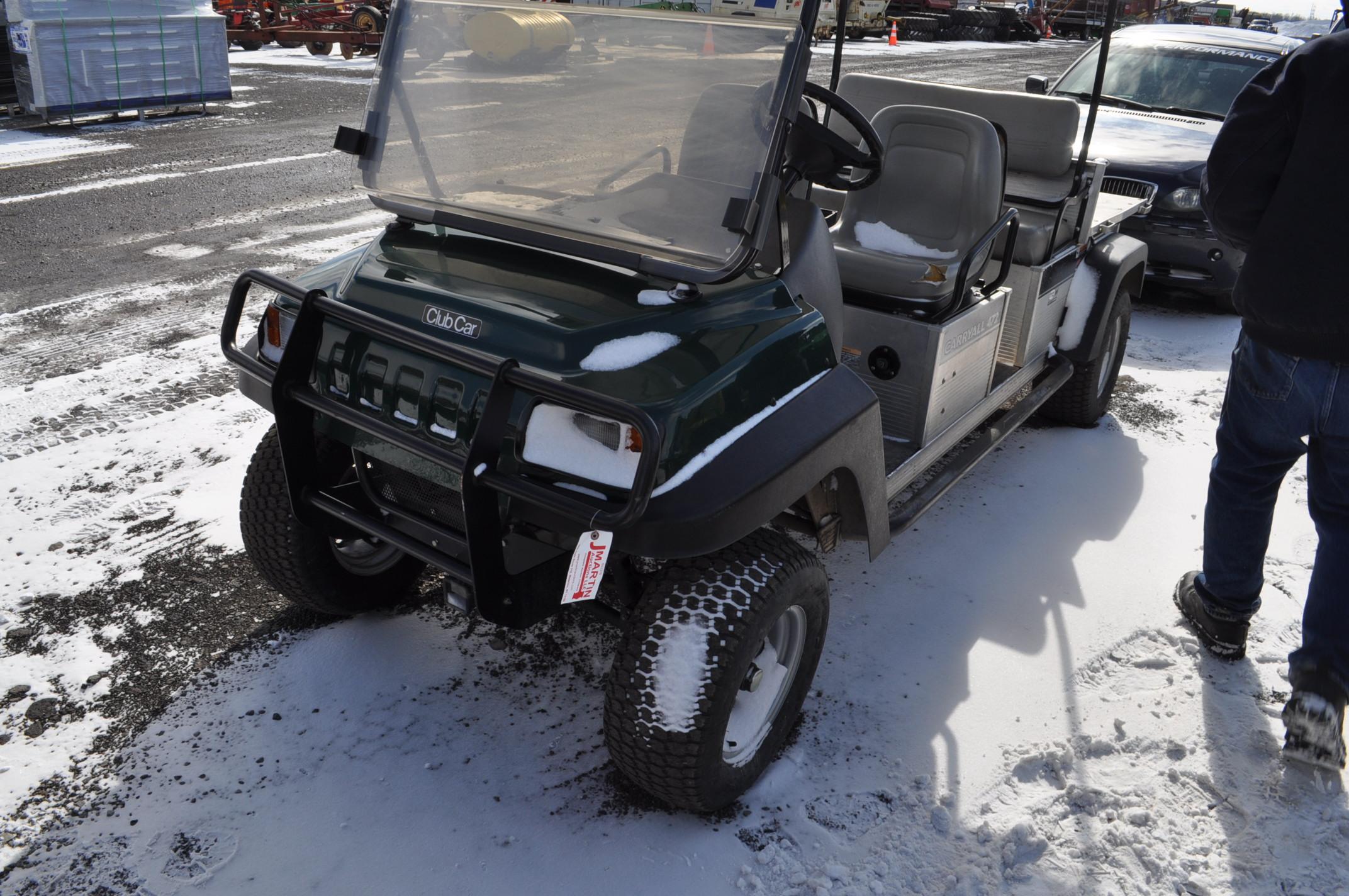 Clubcar 472 carry-all w/ 3103hrs, gas, dif lock, 4 seater