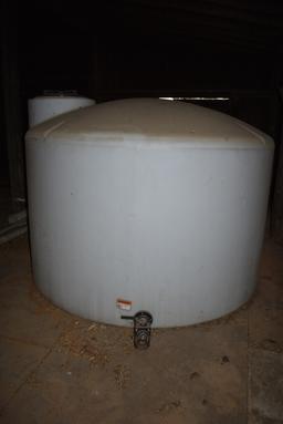 1500gal poly water tank