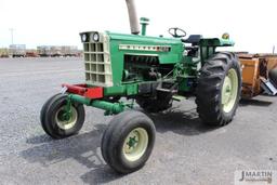 Oliver 1655 tractor