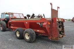 H&S 2606 manure spreader