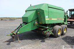 JD 100 large sq baler