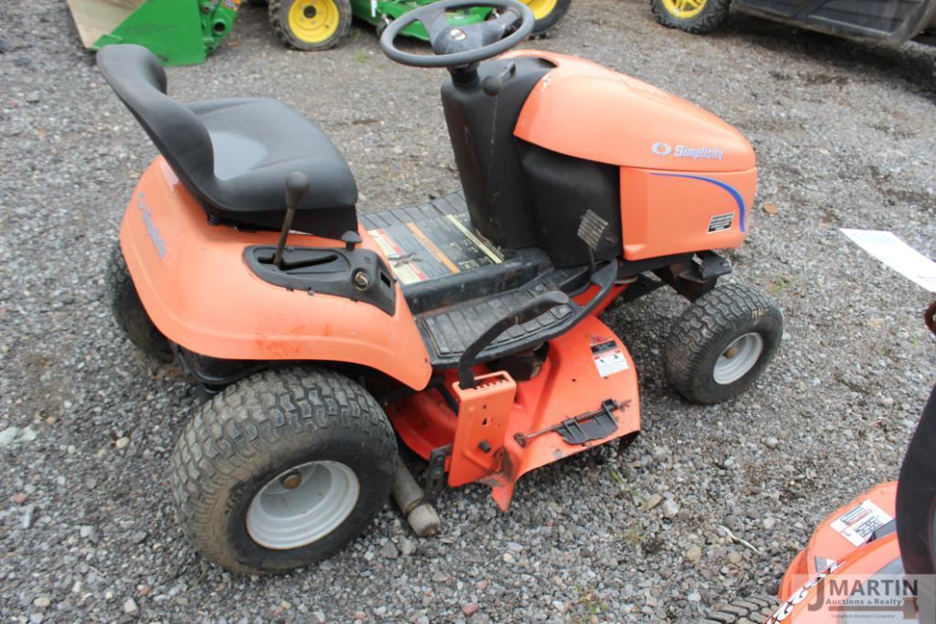 Simplicity Regent riding mower