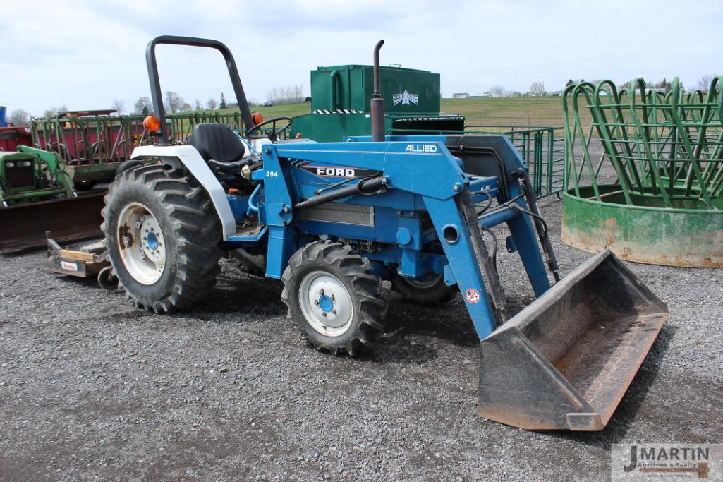 Ford 1920 compact w/ loader