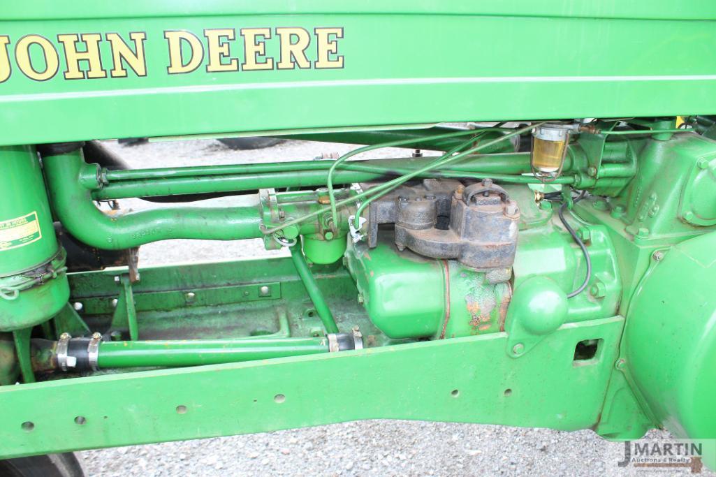 JD 50 tractor