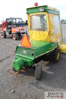 JD F930 garden tractor