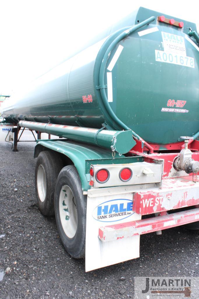 1990 Heil 45' 7500gal tanker