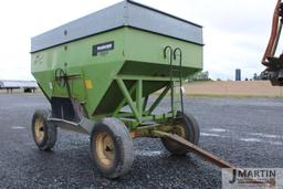 Parker 400 bushel gravity wagon