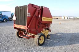 NH 630 round baler