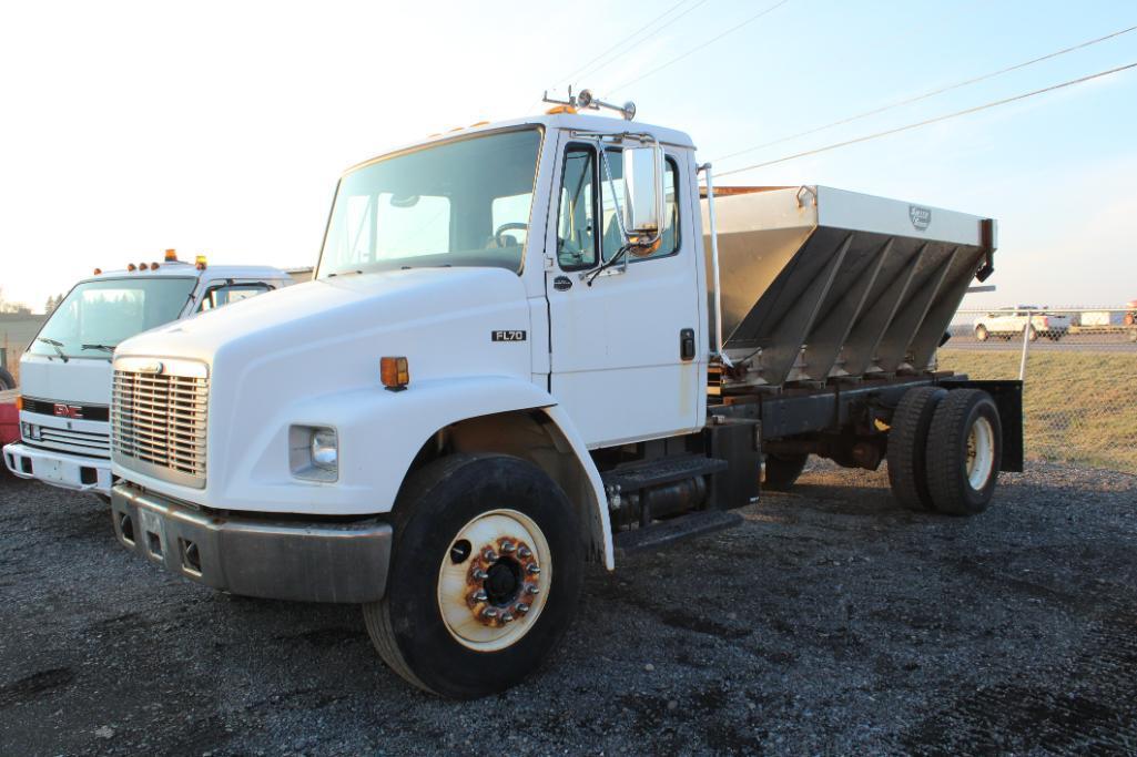 2003 Freightliner FL70