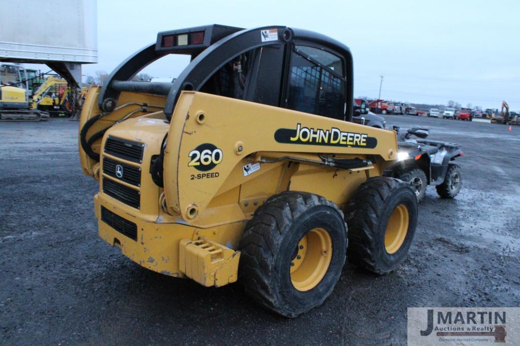 JD 260 skid loader