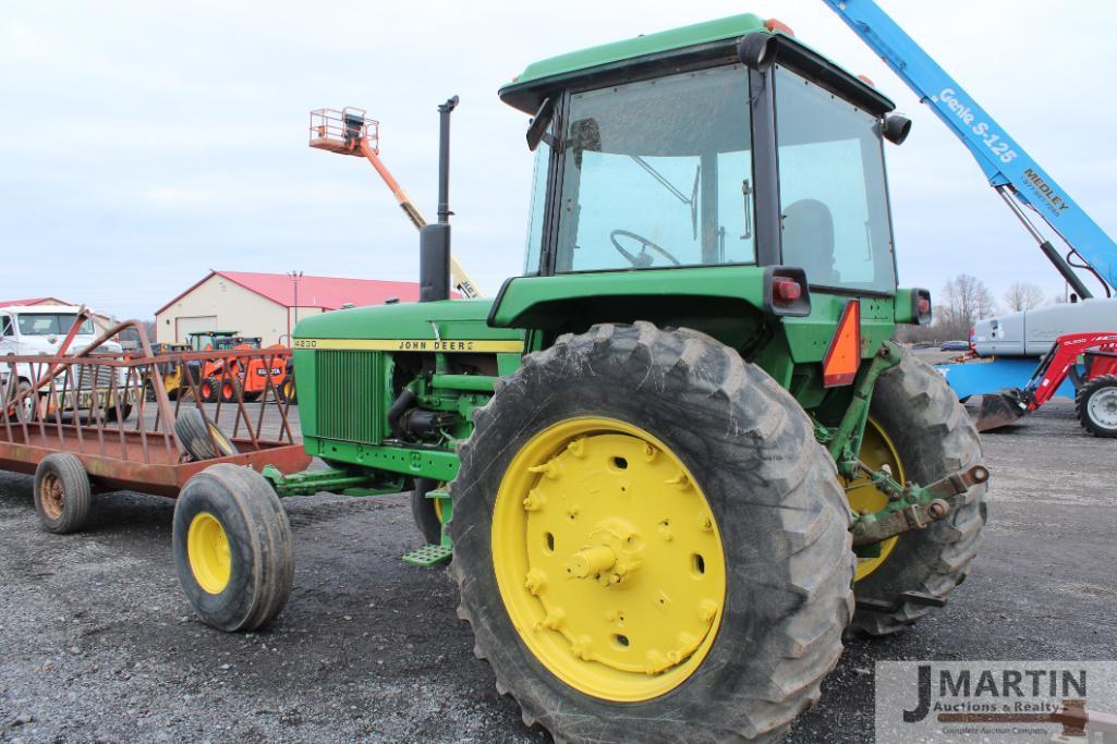 JD 4230 tractor