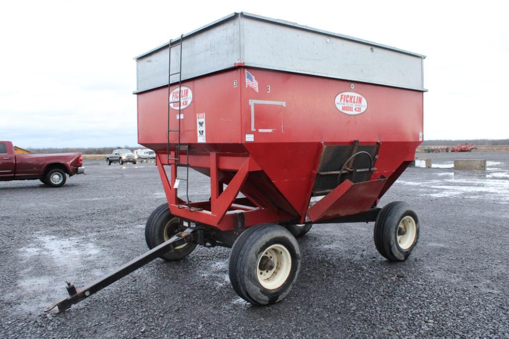 Ficklin 435 gravity wagon