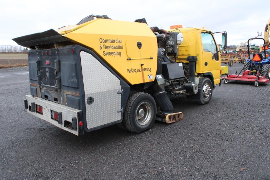 2004 GMC road sweeper