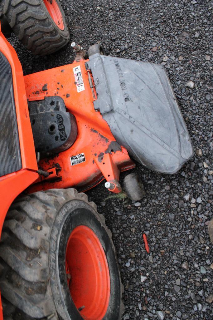 Kubota BX2350D compact tractor w/ loader